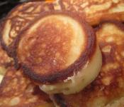 Lush pancakes on kefir with cottage cheese recipe with photos Pancakes with cottage cheese recipe on kefir